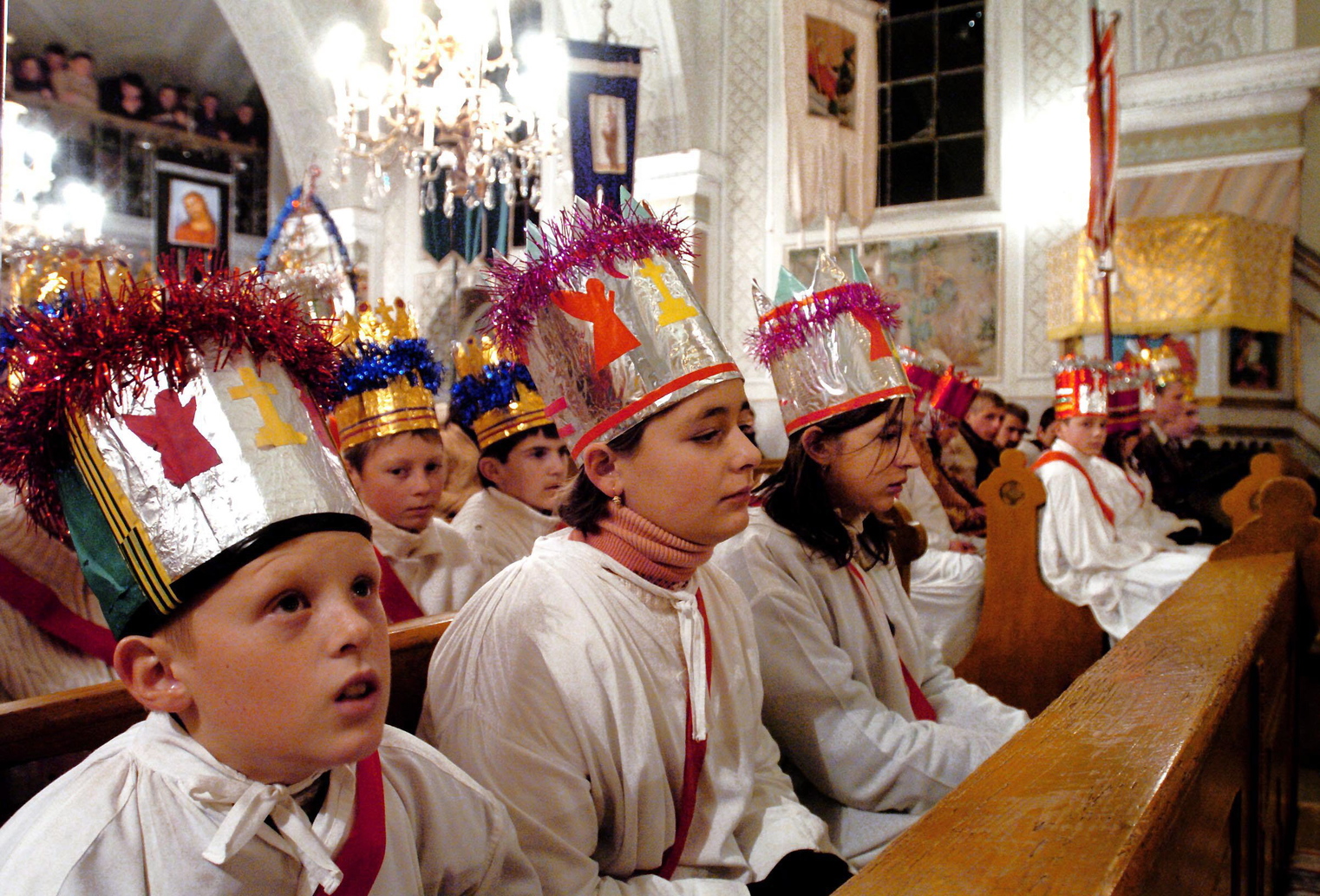 Betlehemezők a csedregi (Partium) görögkatolikus templomban 2008 karácsonyán