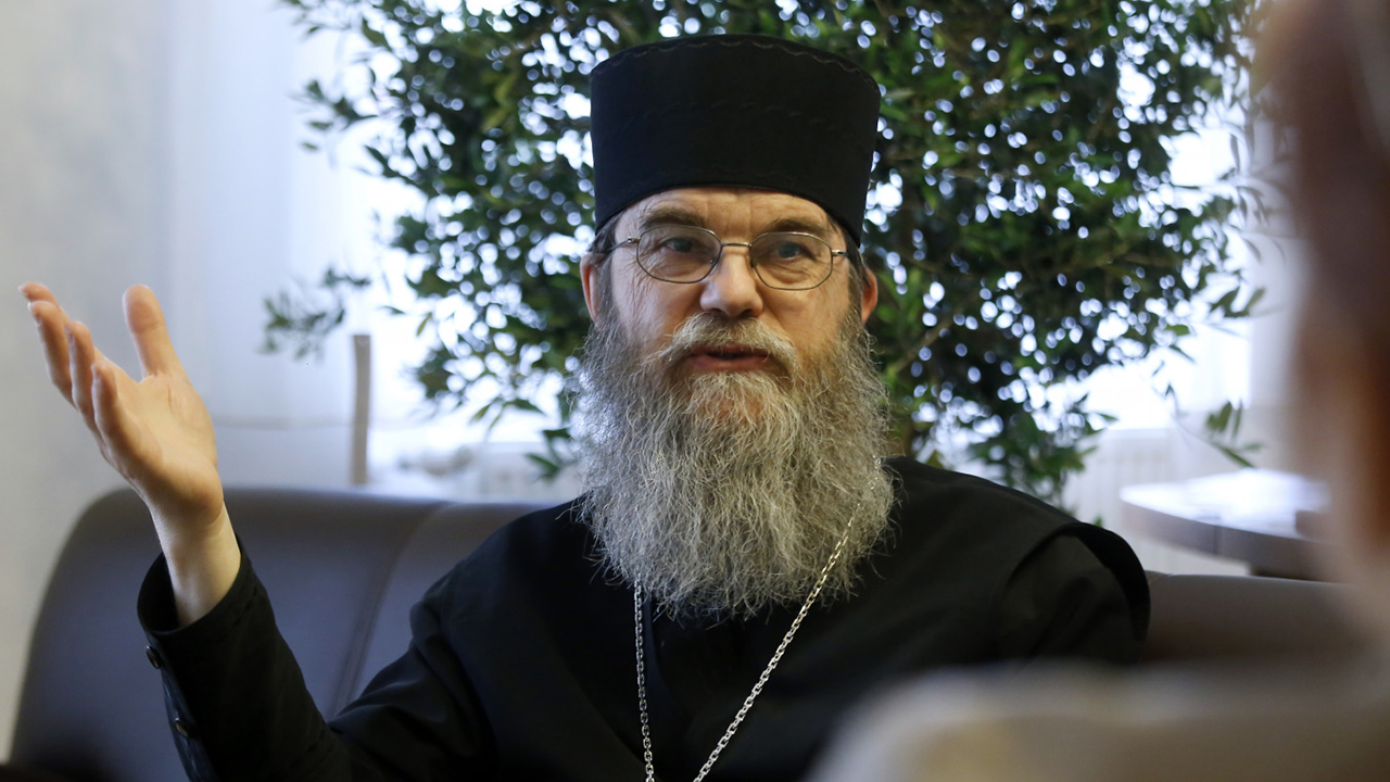 Szociális érzékenység a közönnyel szemben – Interjú Orosz Atanáz görögkatolikus püspökkel