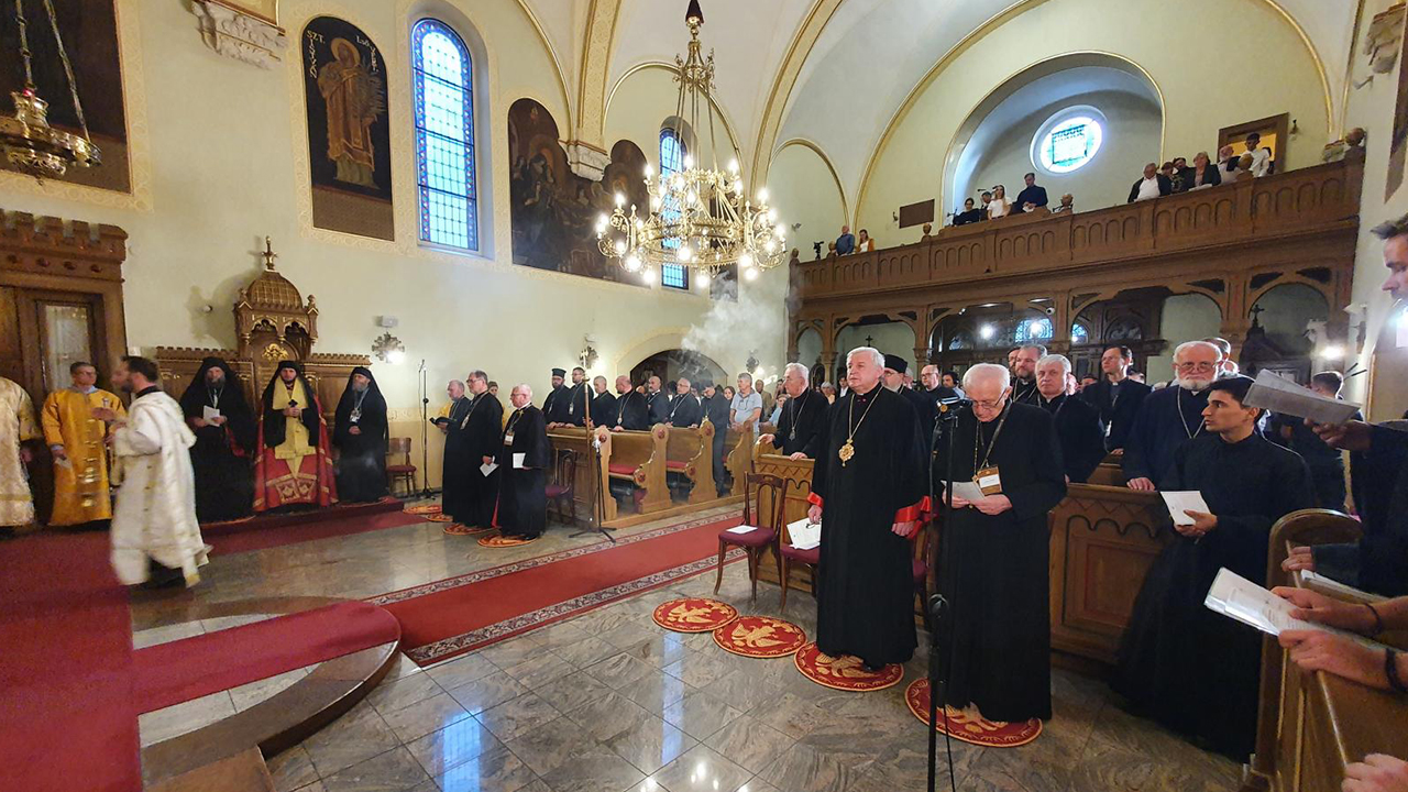 Püspöki vecsernyével vette kezdetét az Eucharisztikus Kongresszus Budapesten