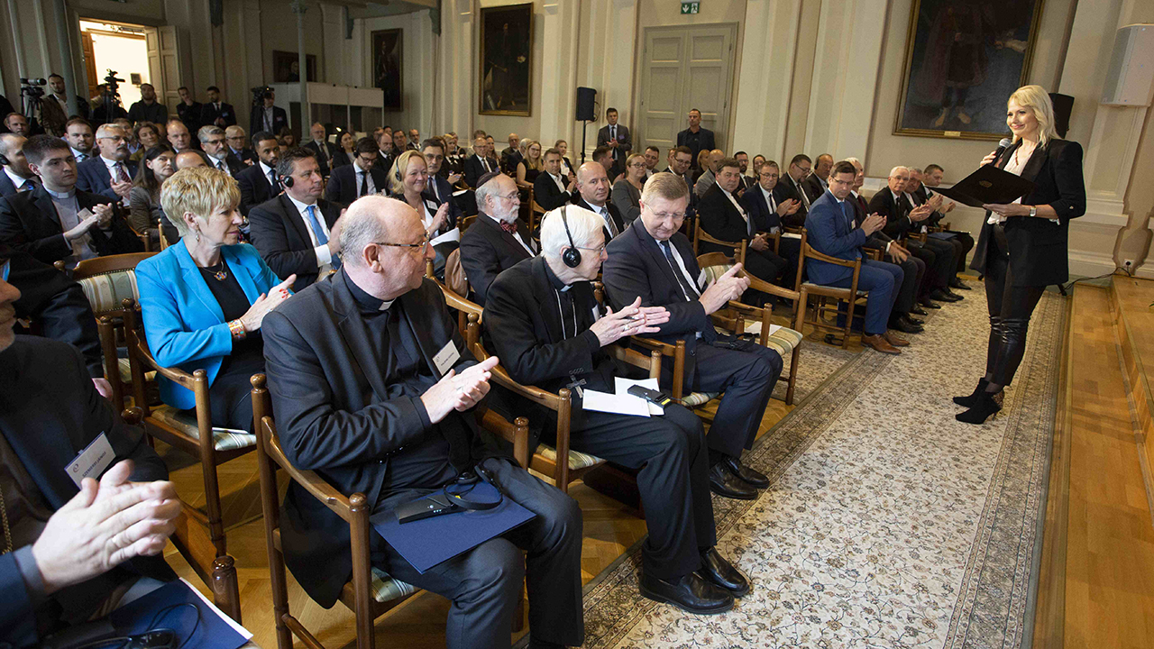 A modernkori Európa pillérei, a vallási közösségek együttélése – Vallásközi konferenciát rendeztek Debrecenben