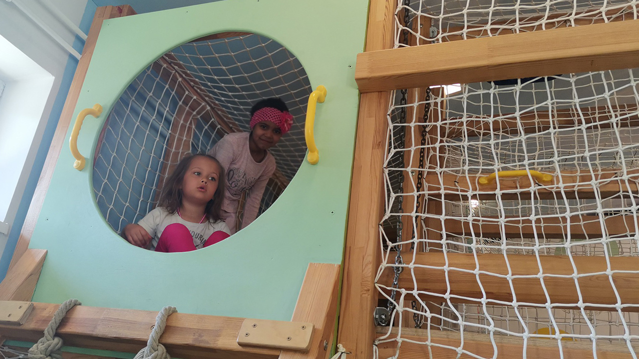 Csoda egy hely – menekült gyermekek a Csodavárban