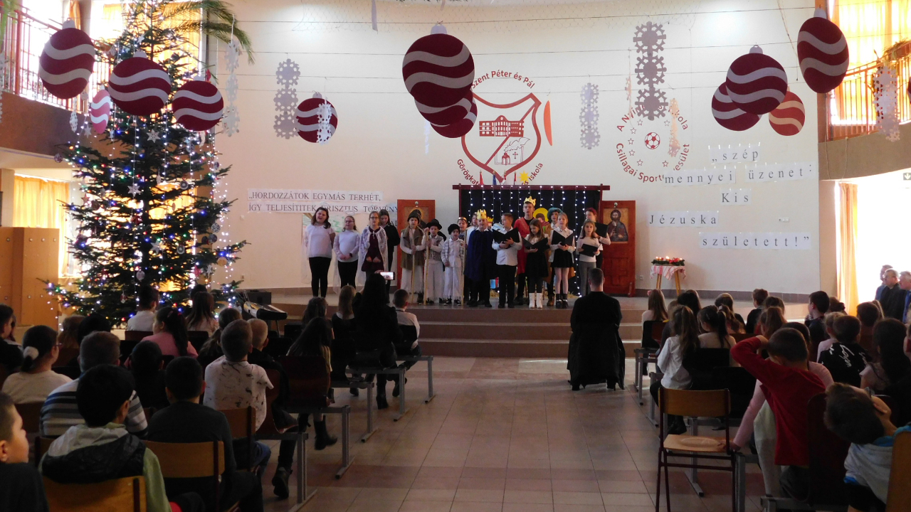 Karácsonyi ünnepség és legszebb terem verseny Nyirlugoson