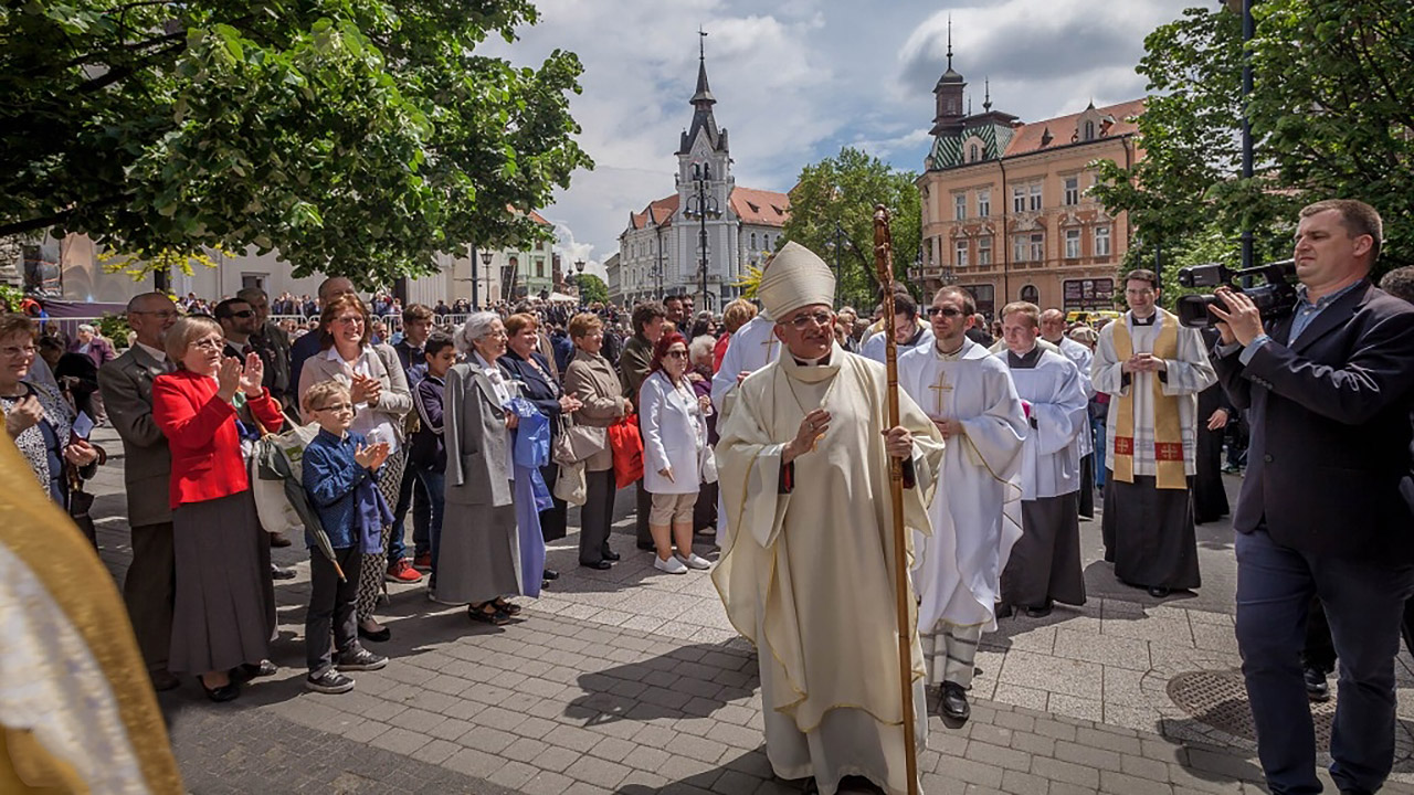 Felszentelték a Kaposvári Egyházmegye új püspökét, Varga Lászlót