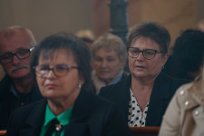 Kép szöveg