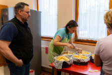 Kép szöveg