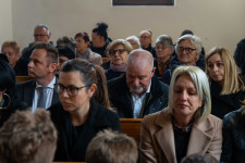 Kép szöveg
