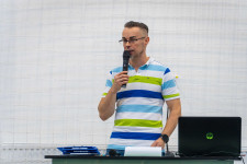 Kép szöveg