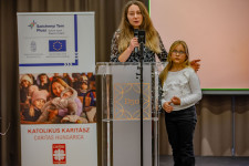 Kép szöveg