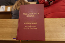 Kép szöveg