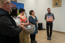 Kép szöveg