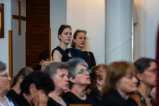Kép szöveg