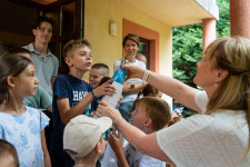 Kép szöveg