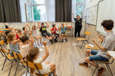 Kép szöveg