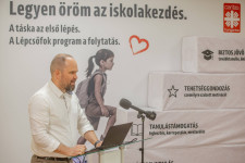 Kép szöveg
