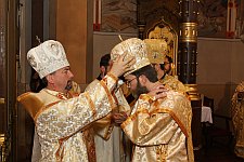 „Szeretlek téged, Uram!” – Felszentelték a Miskolci Apostoli Exarchátus új püspök-exarcháját