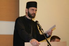 Kocsis Fülöp görögkatolikus püspök előadása a keleti szerzetességről Szegeden