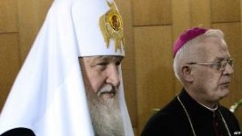 Megbékélési nyilatkozatot írtak alá a lengyel katolikus és az orosz ortodox egyház vezetői