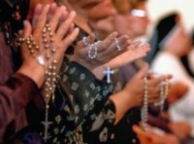 Mária-tisztelők és rózsafüzért imádkozók lelkigyakorlata
