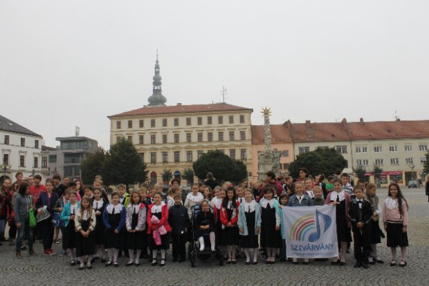 Csehországban járt a Szivárvány és a Kistücsök