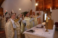 Kis és nagy csodákból építkezve…