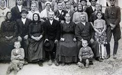 Generációk találkozója