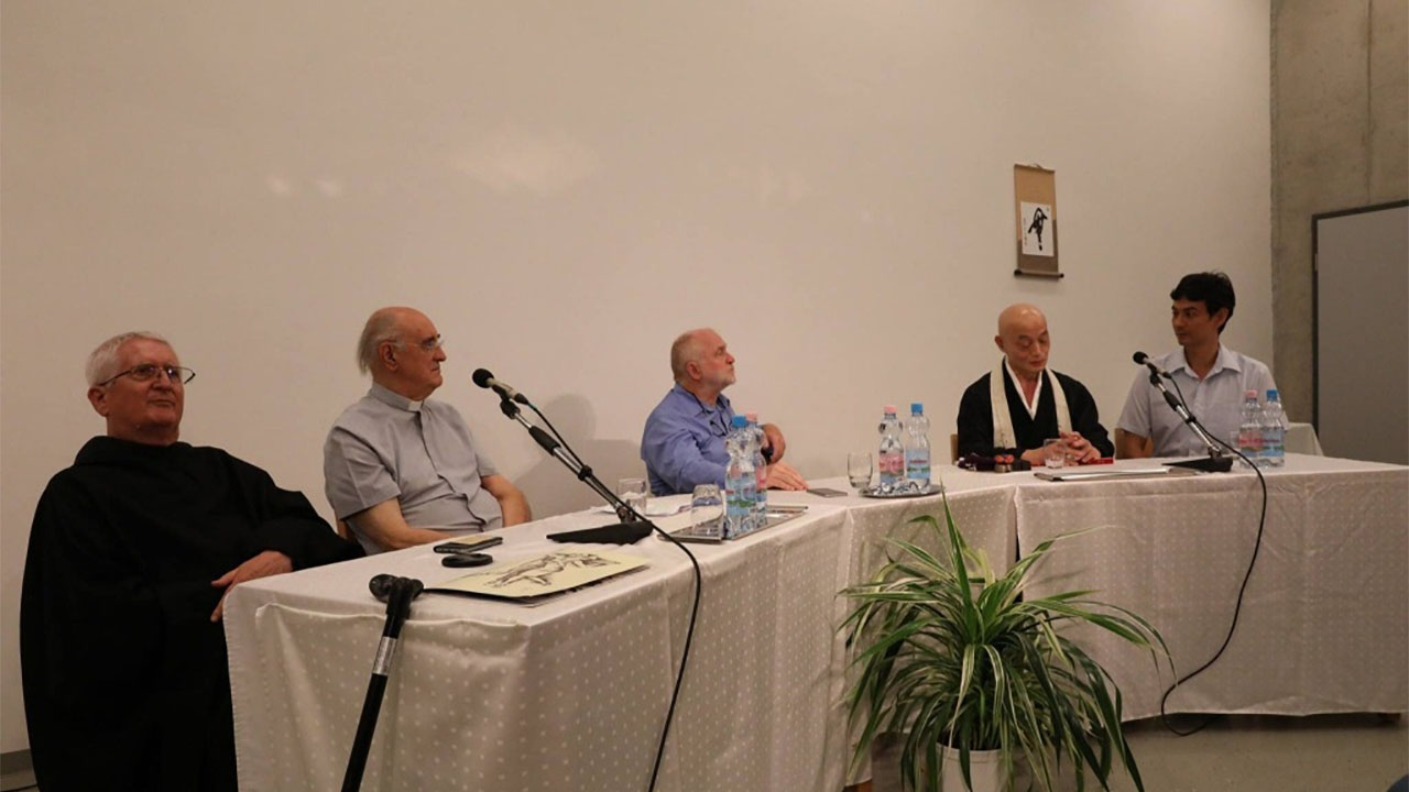 Keresztény–buddhista találkozót tartottak Tihanyban