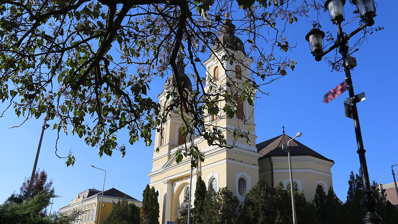 Szent Miklós udvara és templombúcsú Nyíregyházán