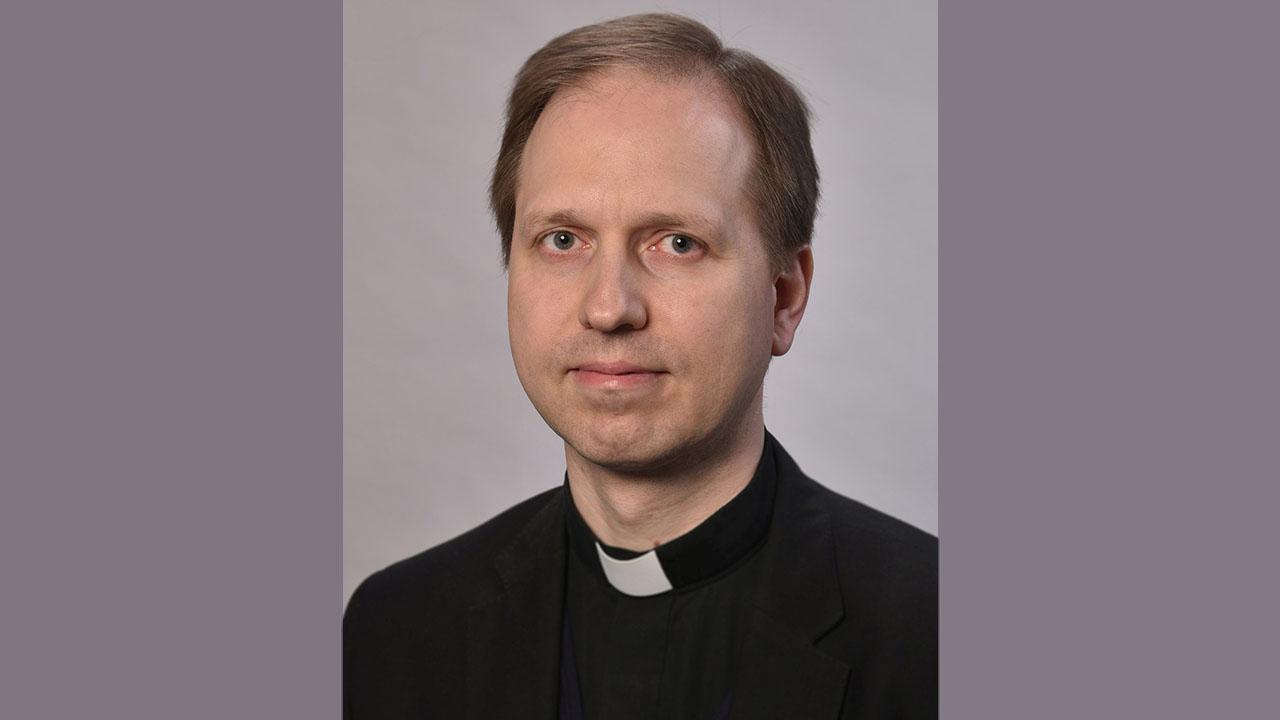 Mohos Gábort esztergom-budapesti segédpüspökké nevezte ki Ferenc pápa