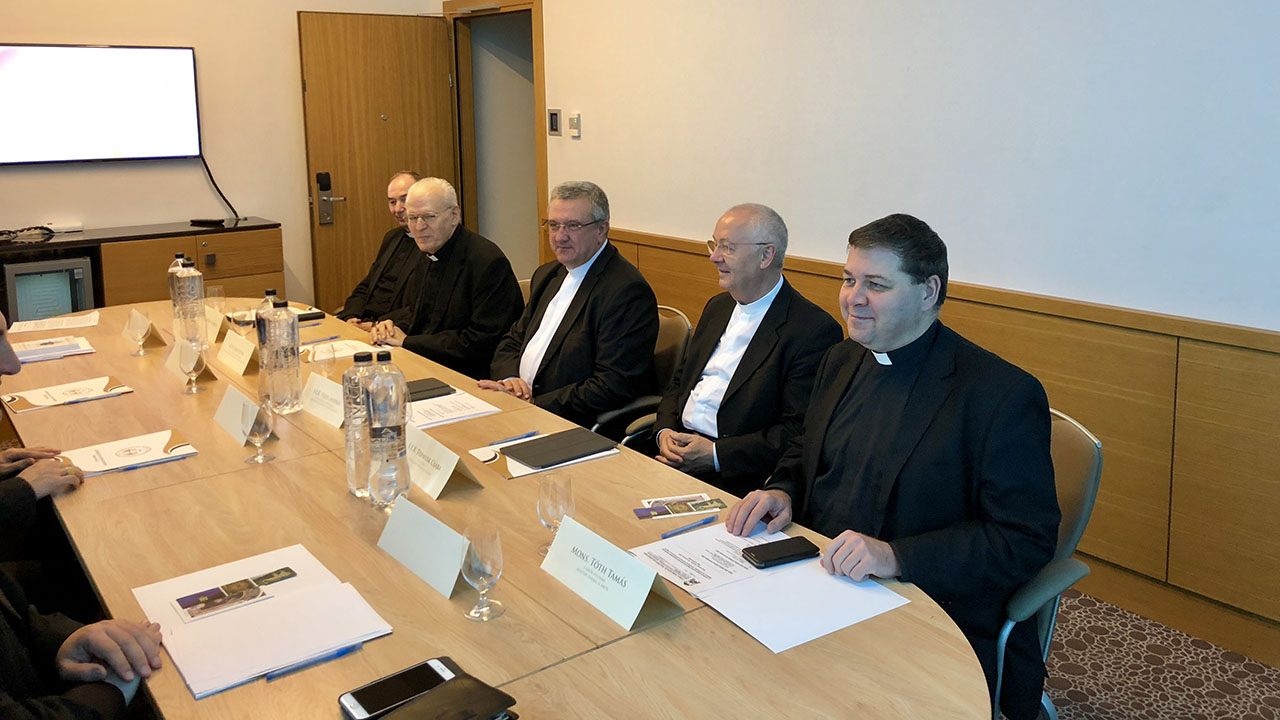 Találkozót tartott a magyar és a romániai püspöki konferencia állandó tanácsa