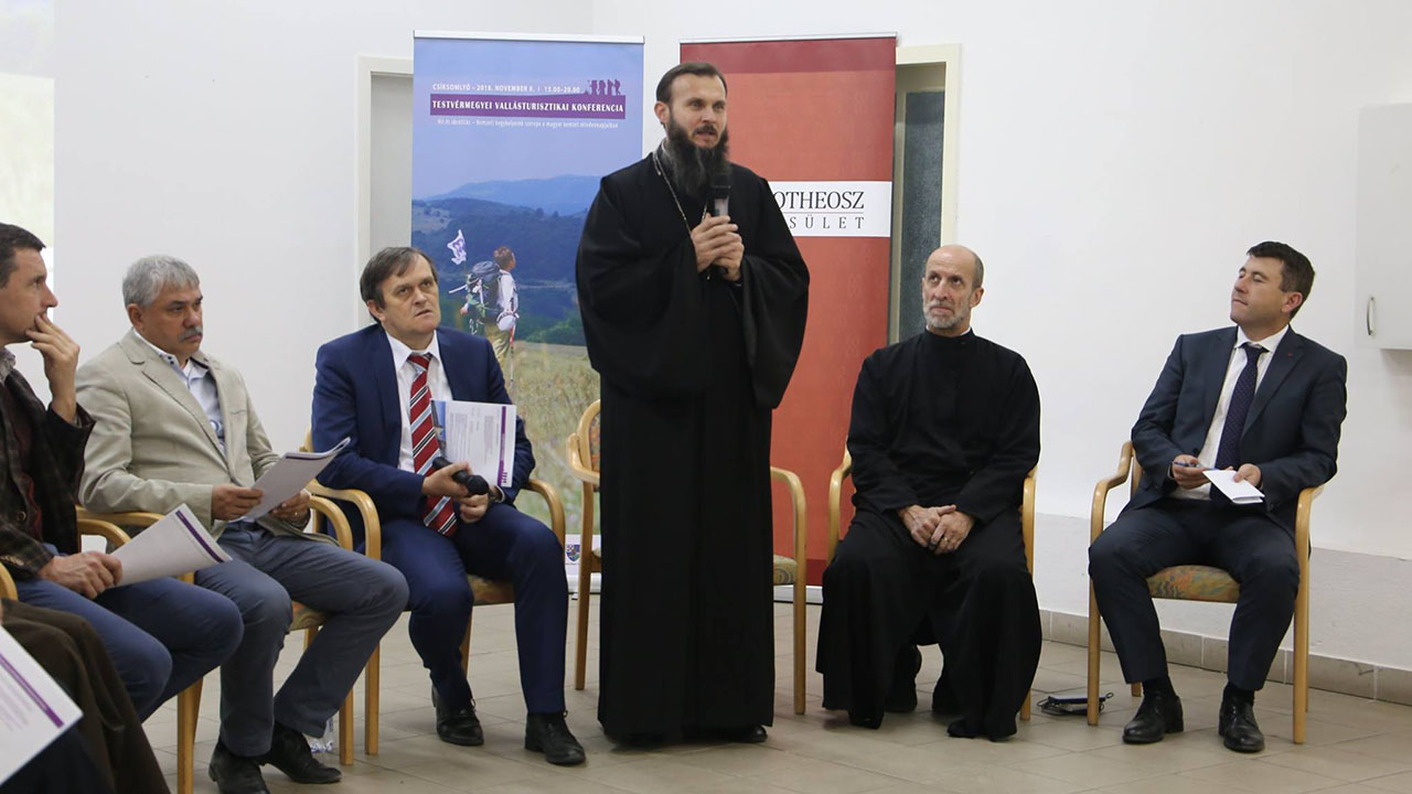 Testvérmegyei vallásturisztikai konferenciát tartottak Csíksomlyón