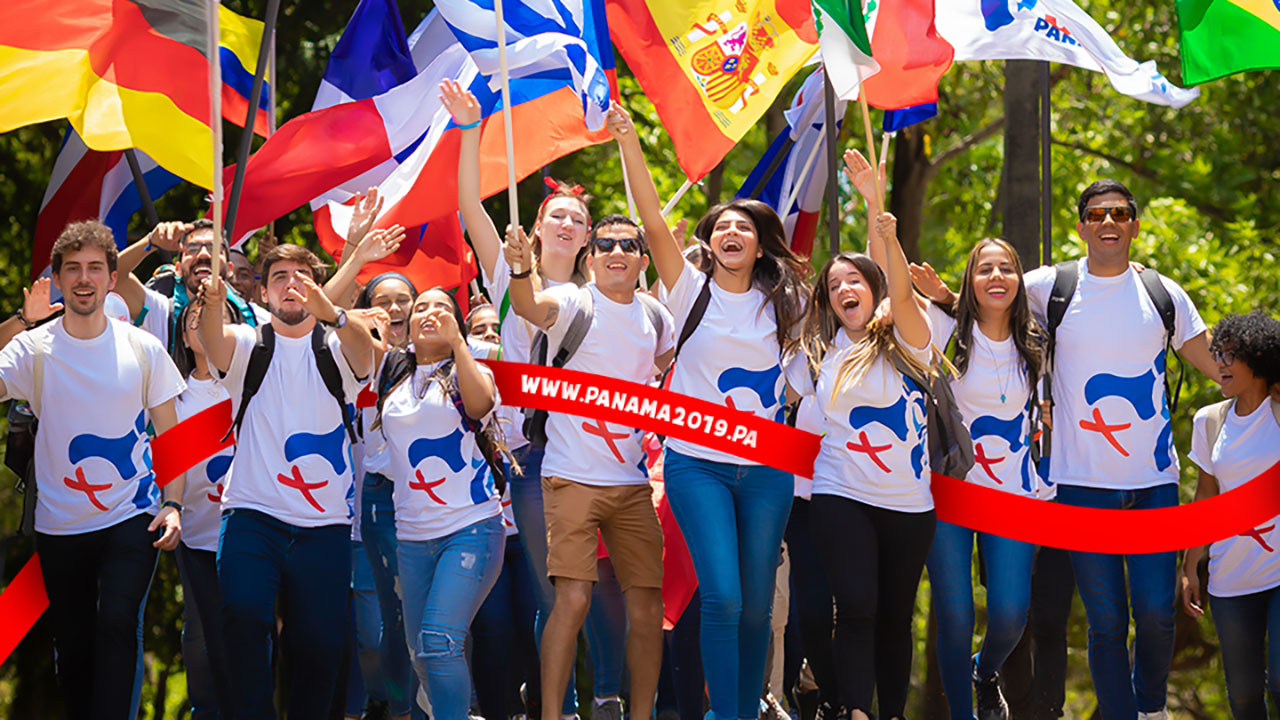 Ingyenes busz viszi a Nyíregyházi Egyházmegye fiataljait Budapestre a Panama-napra