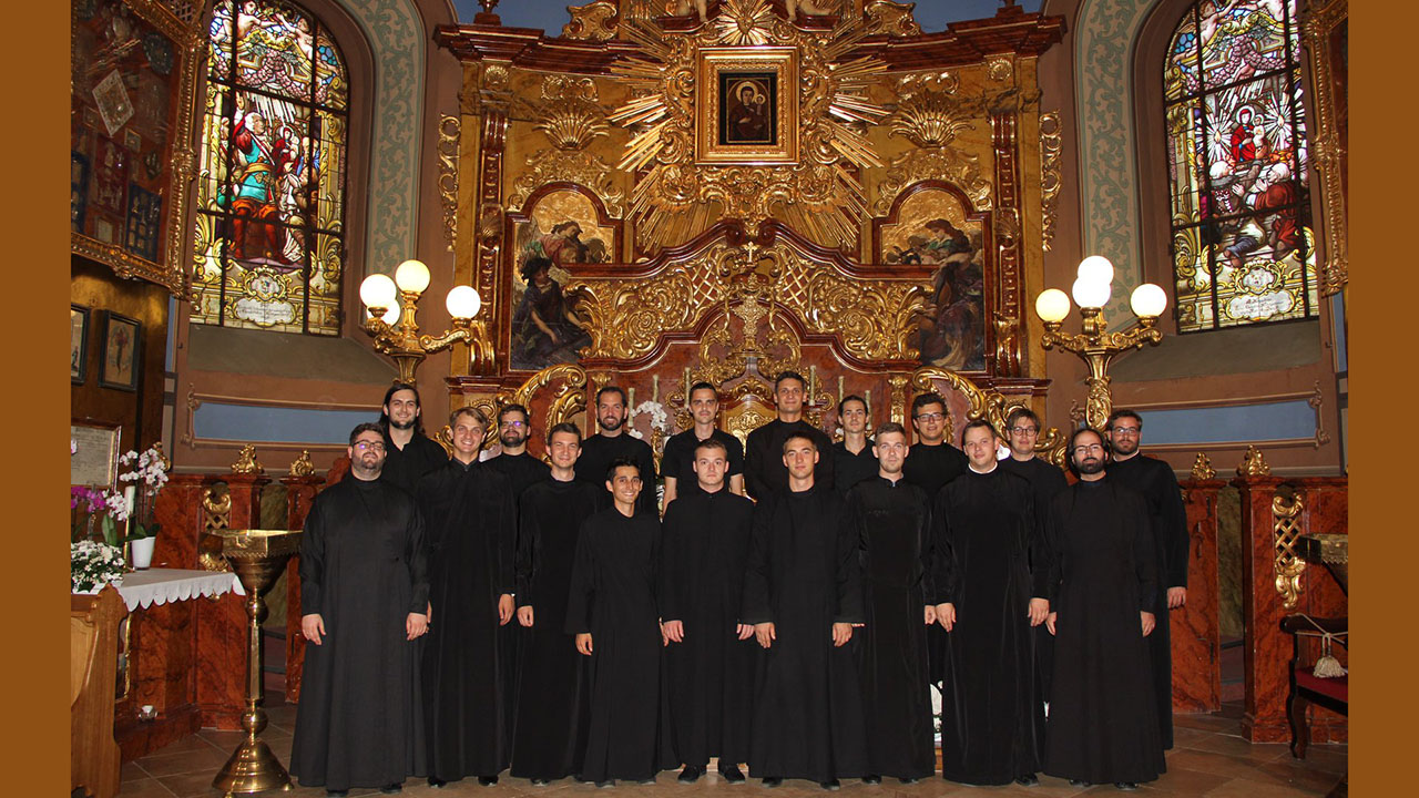 Jótékonysági koncertet ad a Szent Damján Kórus Tokajban