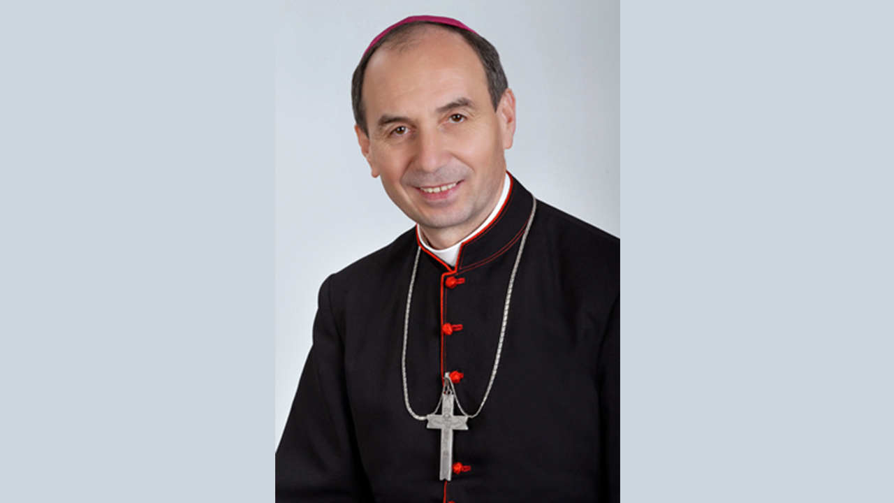 Udvardy György püspököt veszprémi érsekké nevezte ki Ferenc pápa