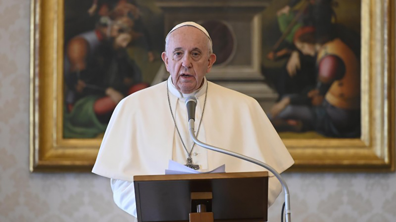 Világméretű közös imádságra hív a világjárvány idején Ferenc pápa március 25-re
