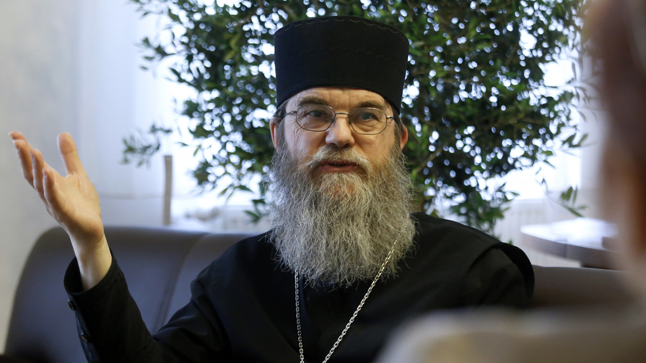 Szociális érzékenység a közönnyel szemben – Interjú Orosz Atanáz görögkatolikus püspökkel