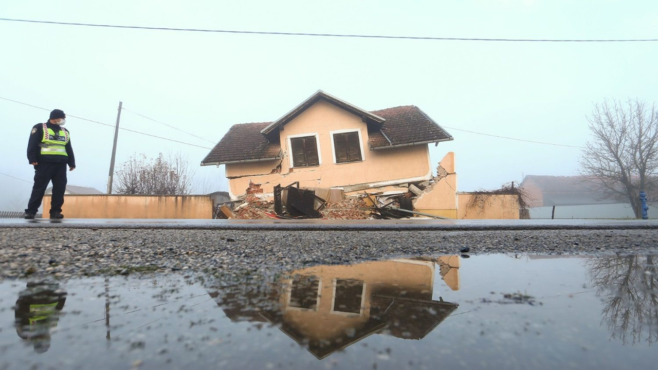 Otthonukat elvesztett családokat támogat a Katolikus Karitász a horvátországi földrengés után