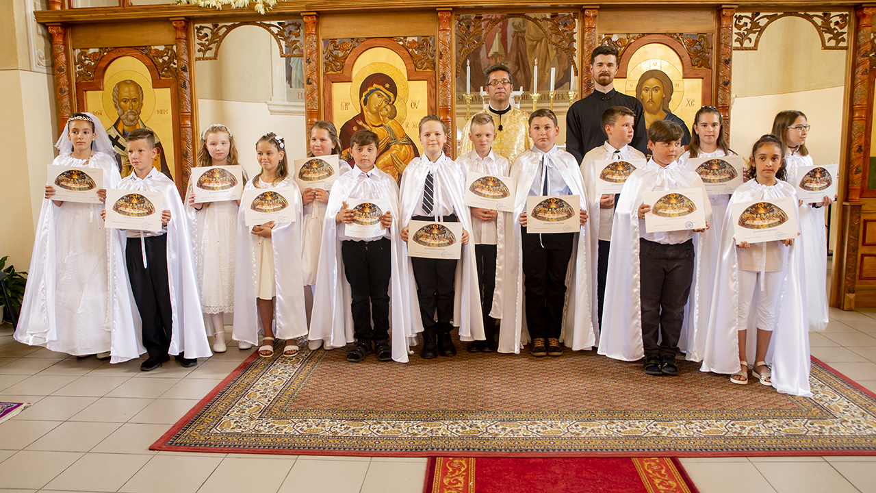 Elsőáldozás a nyírlugosi görögkatolikus templomban