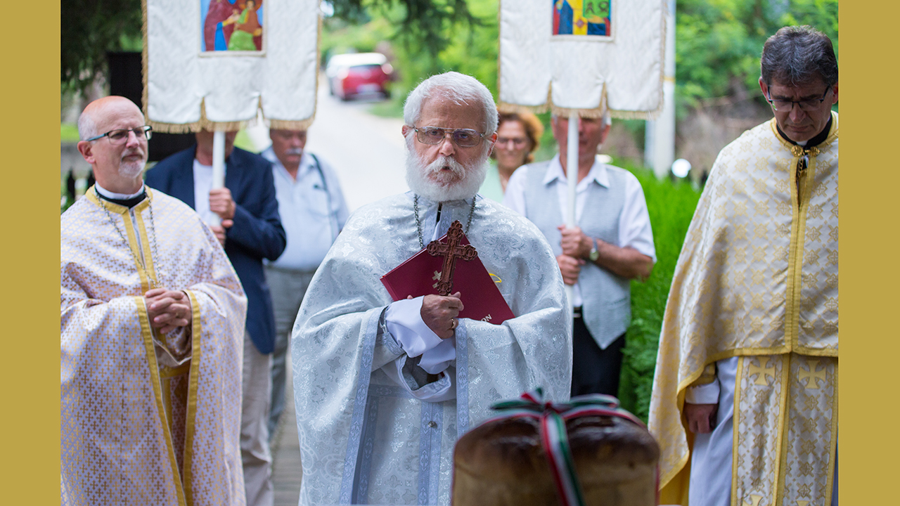 A keresztet fölmagasztalva uralkodtál, hatalmas István király – templombúcsú Rókahegyen: képriport 