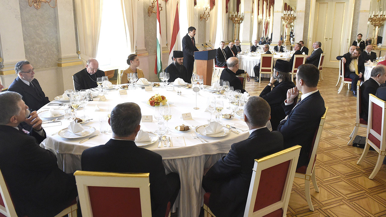 A magyarországi egyházak vezetőivel találkozott a köztársasági elnök