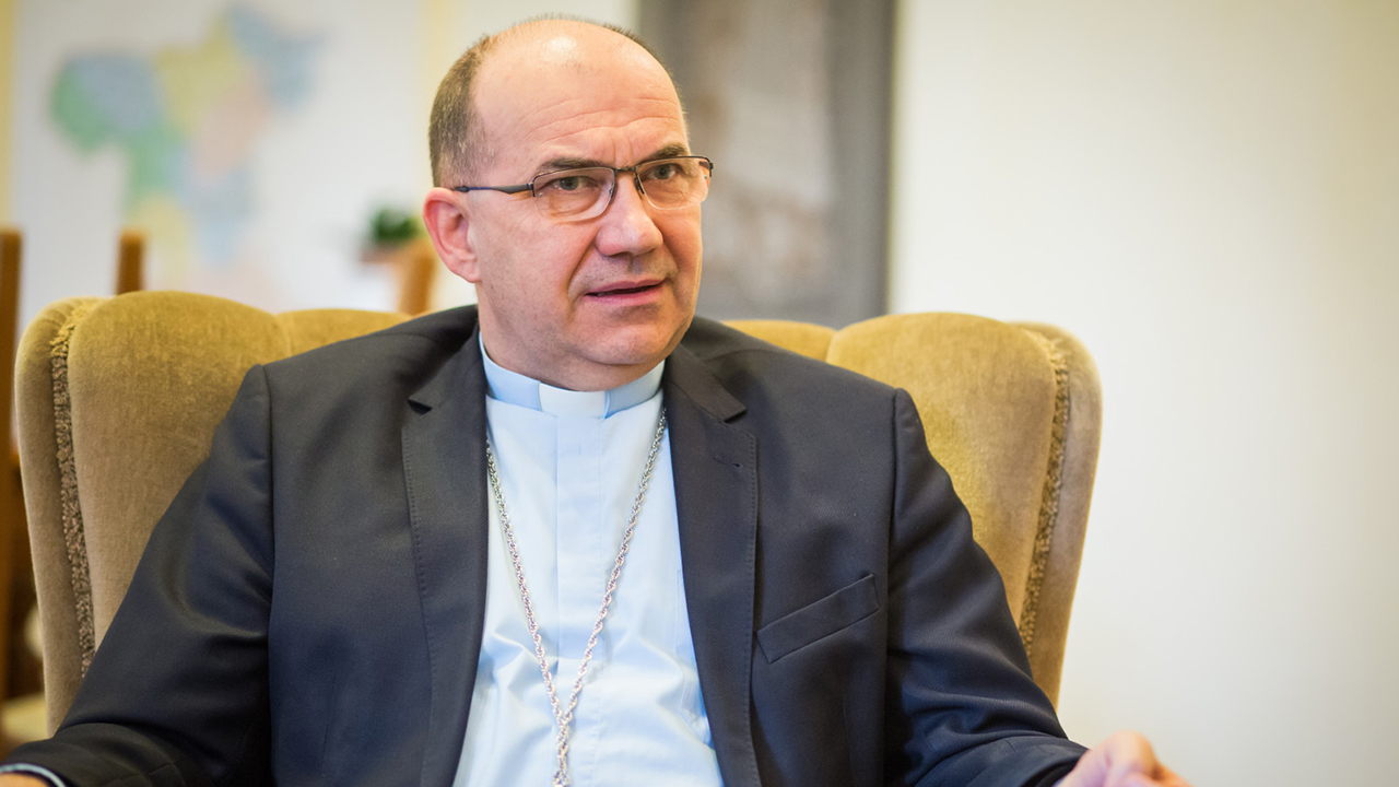 Apai szívvel akarom szeretni a családokat – Marton Zsolt családreferens püspök körlevele