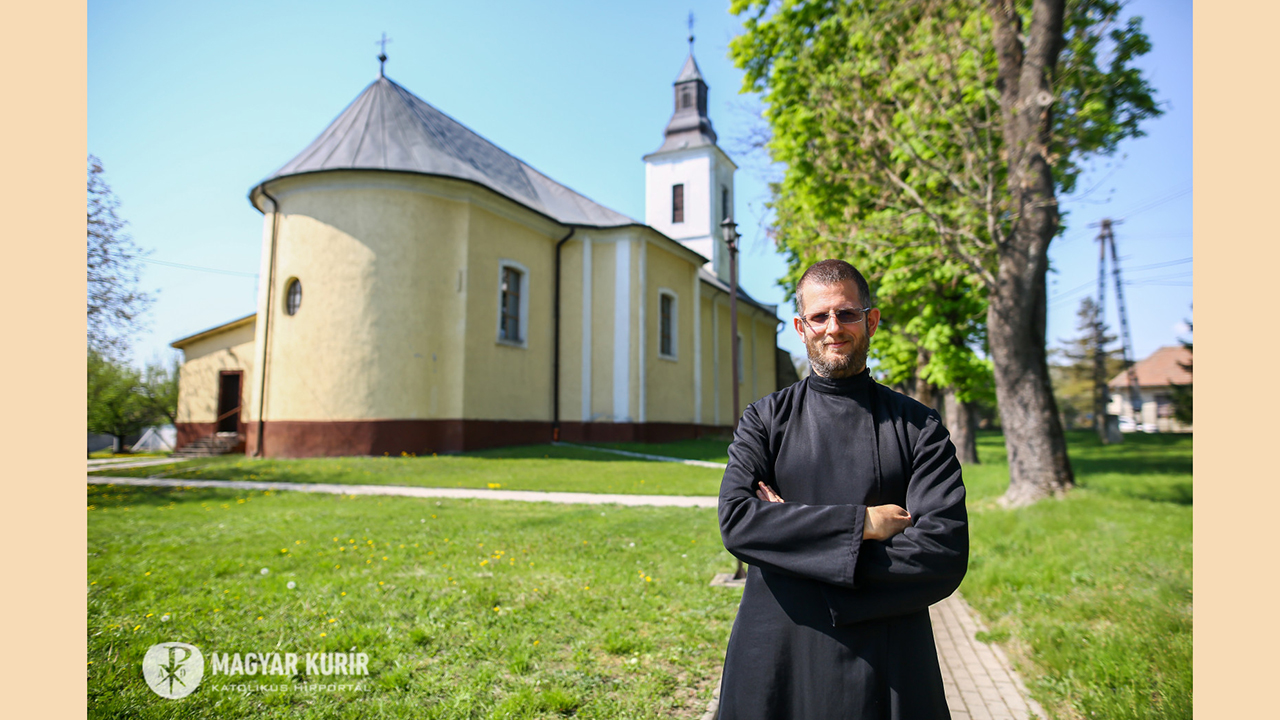 Ivancsó Bazil, a sportzarándok pap – interjú