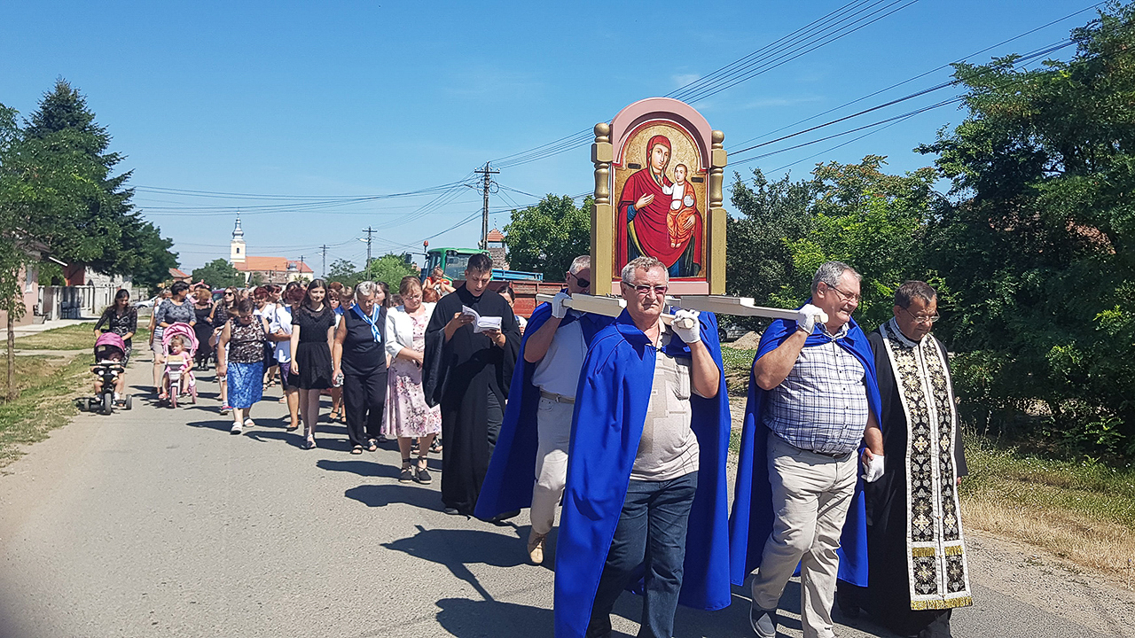 Kettős emlékezés Nagypeleskén