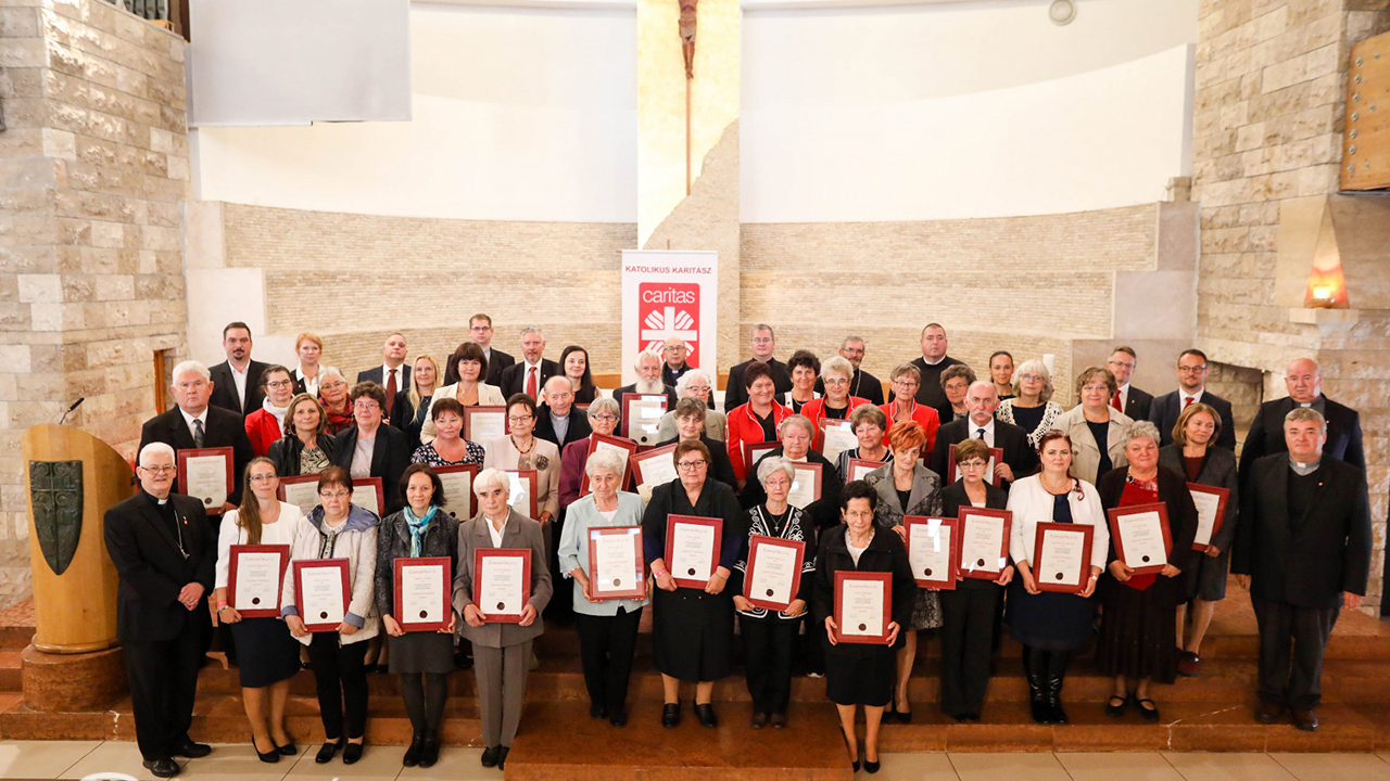 Mindig, mindenkor töltekezzünk Krisztussal – Átadták a Caritas Hungarica díjakat Budapesten