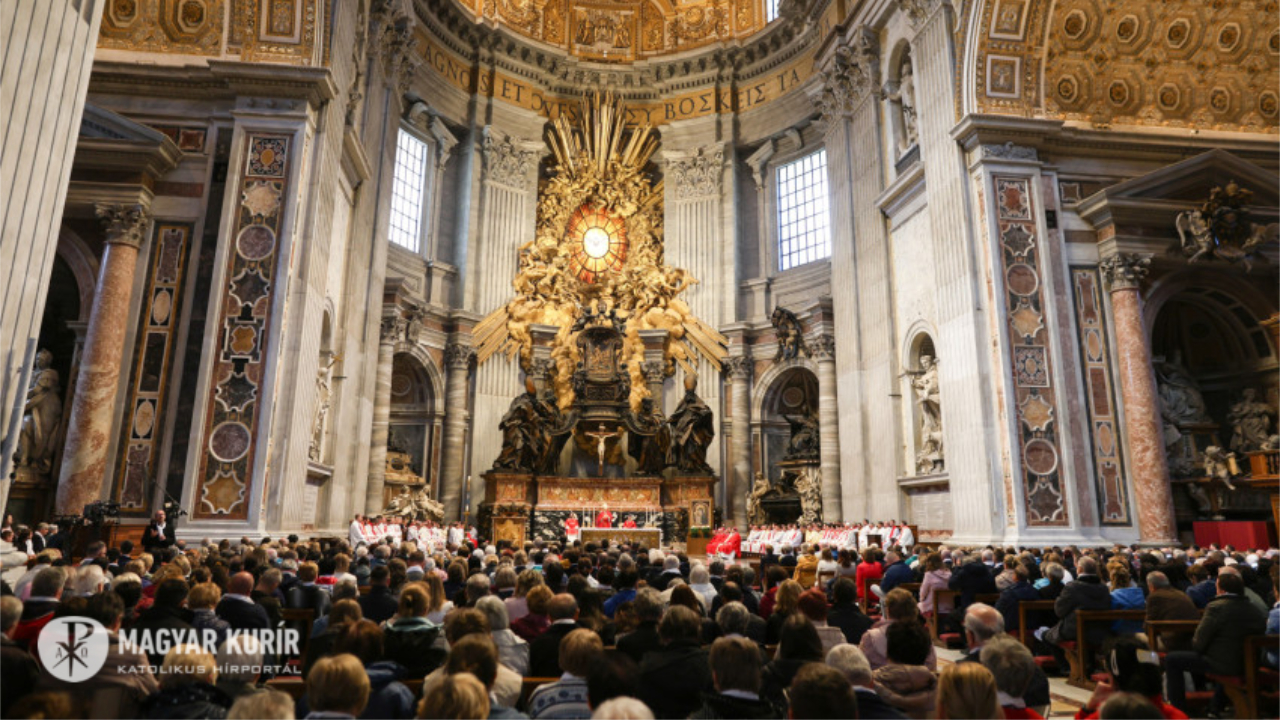 Erdő Péter bíboros Rómában: Örömmel osztozunk a Szentatya és az Egyház erőfeszítéseiben kép