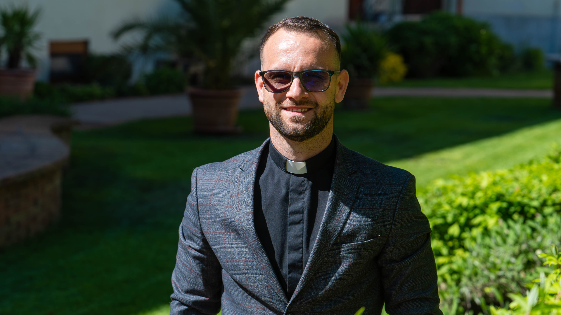 Istennek a gyermeke vagy – interjú a papszentelésére készülő Magyar Richárd Zsolt diakónussal